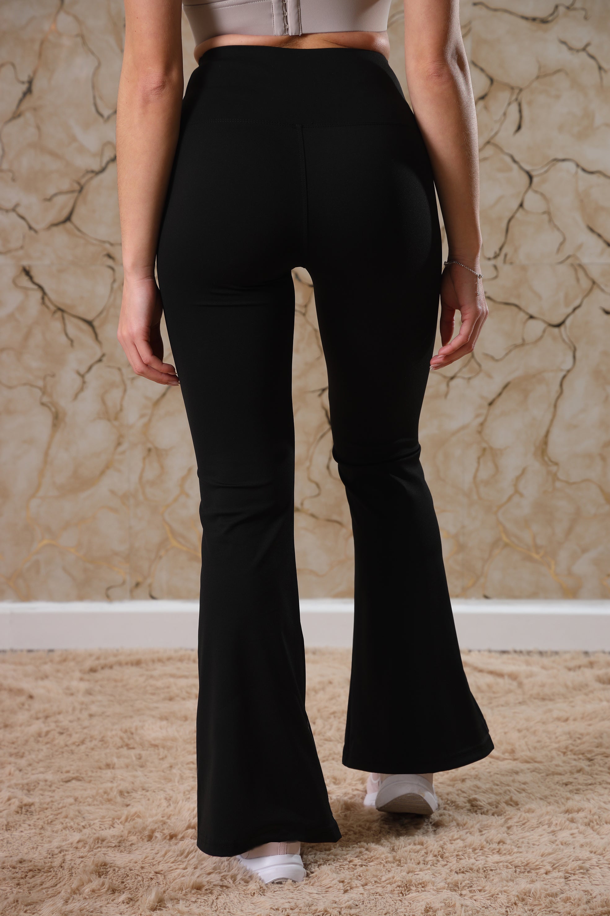 LEGGINGS A ZAMPA SENZA TASCA NERO